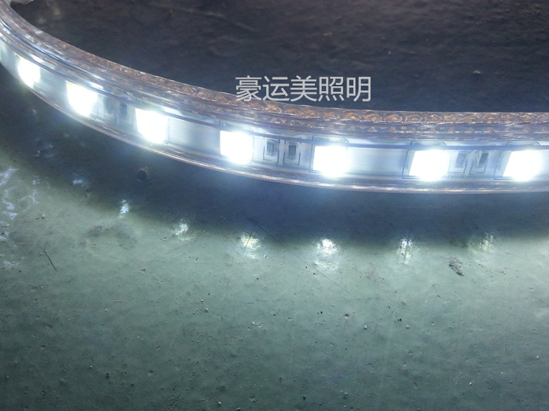白光