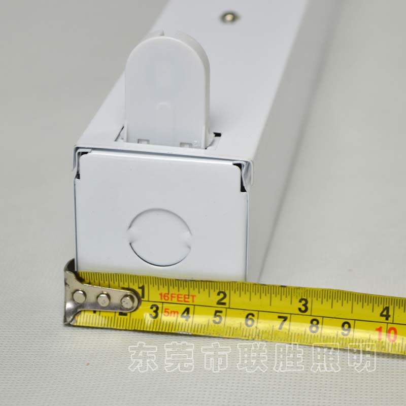 LED加宽加高支架，T8单管铁支架，55X55MM应急电源支架