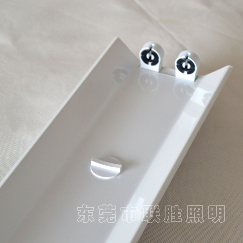 双管带罩铁皮支架，T8双头支架，加厚铁皮支架