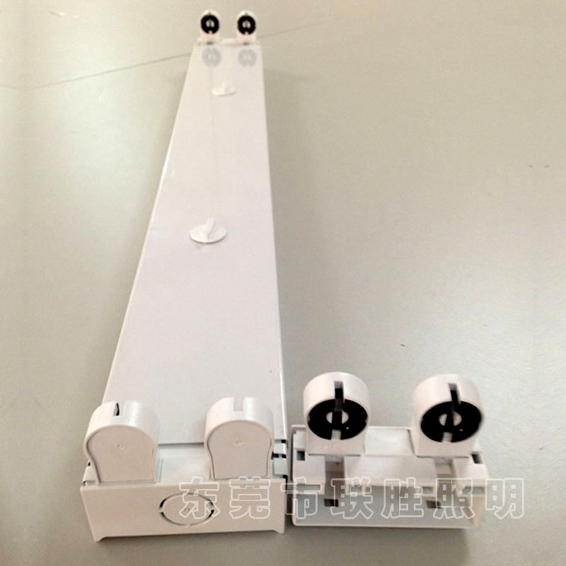 T8双管平盖支架，LED双头支架，0.5MM厚铁皮支架