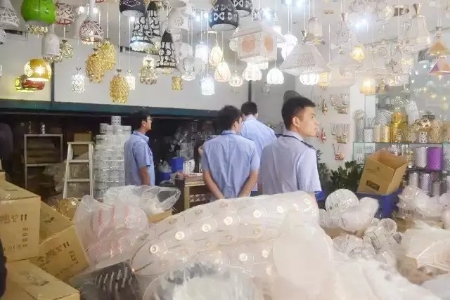 古镇打击知识产权违法行为 为灯博会和灯光节保驾护航