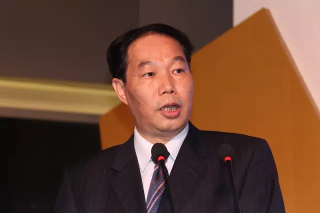 行业大咖论道利和，第十五届灯都论坛完美收官