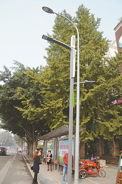 听到“救命”能报警的神器路灯现身成都，靠谱吗？