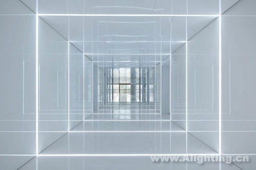 “线性之美”，引领办公照明设计新潮流