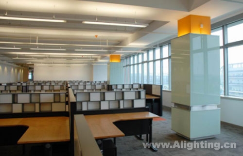 “线性之美”，引领办公照明设计新潮流