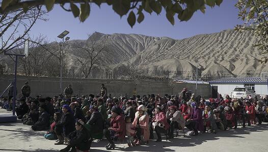 飞利浦照明新疆叶城太阳能路灯捐赠公益项目顺利完工