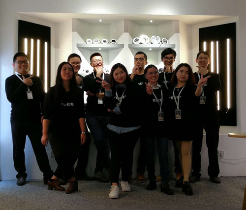 神话照明：抓住体验感，寻求差异化光色定制