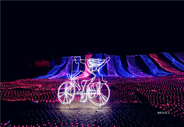 据说这个梦幻灯光节照亮了三亚