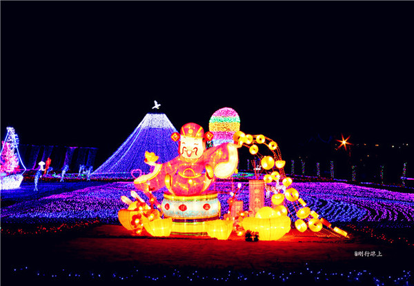据说这个梦幻灯光节照亮了三亚