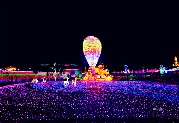 据说这个梦幻灯光节照亮了三亚