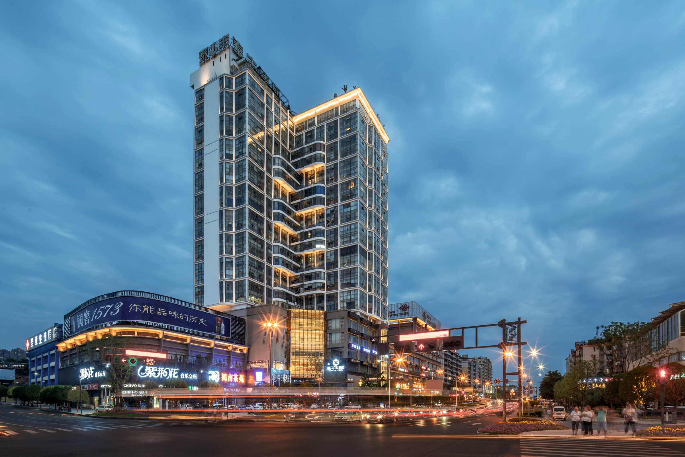 自贡市丹桂大街夜景照明工程--2018神灯奖申报工程