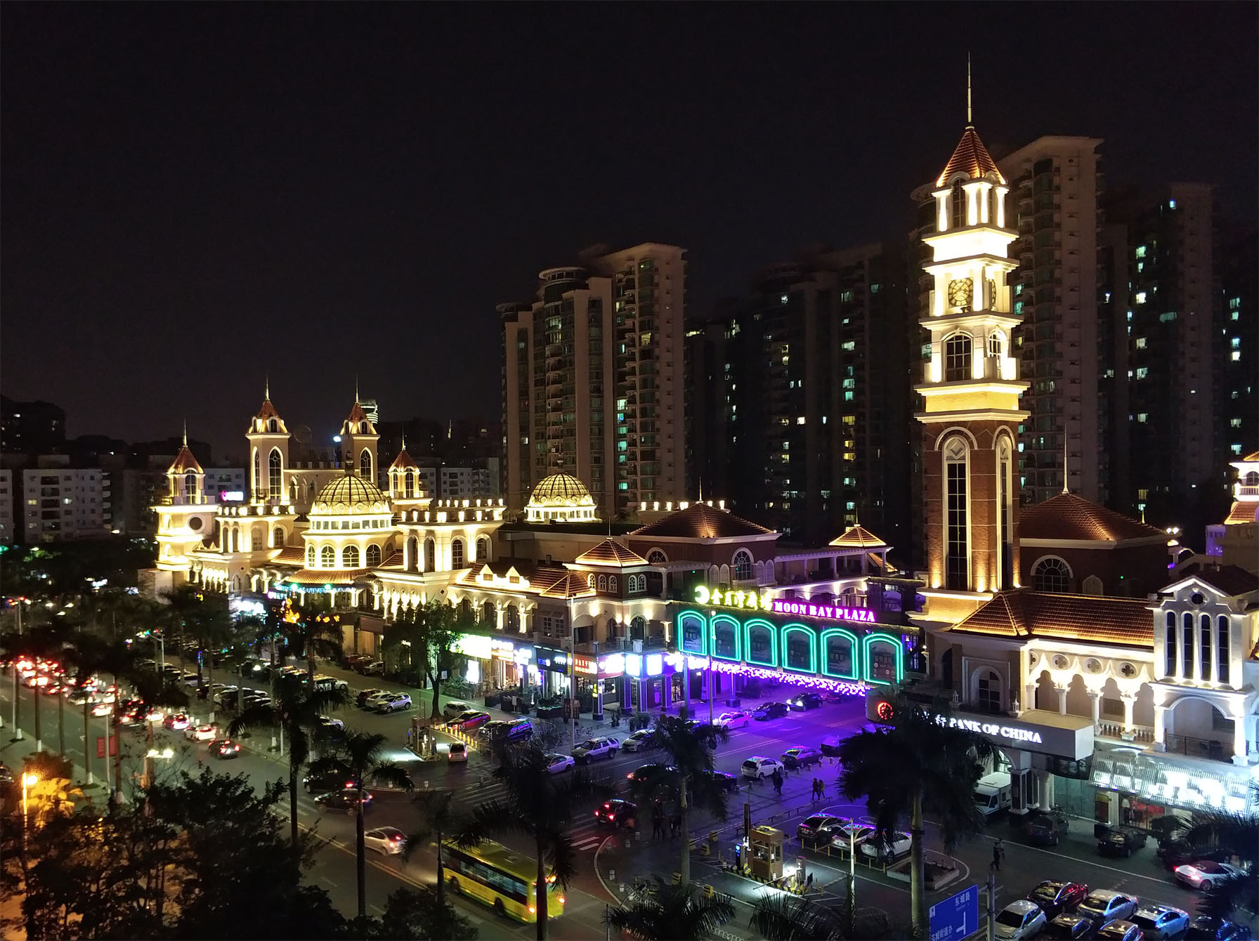 东莞市金月湾广场照明改造升级工程--2018神灯