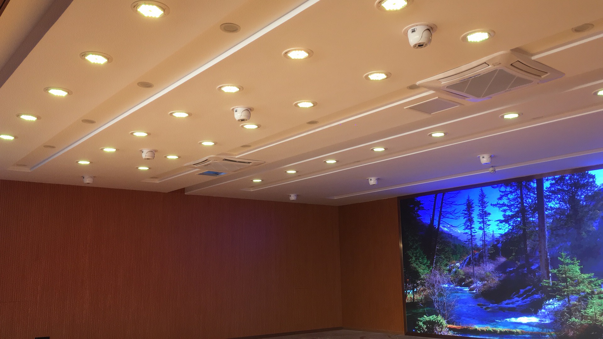 南京金陵中学民乐厅室内照明项目——2019神灯奖申报工程