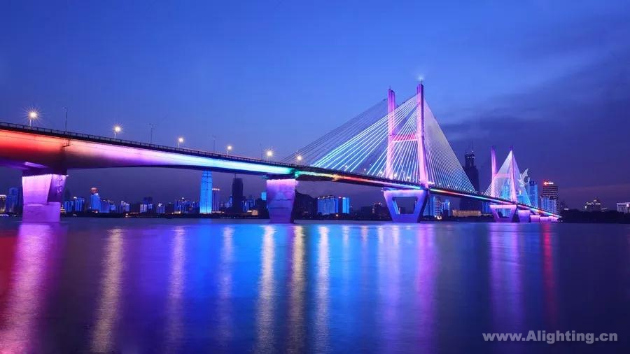 武汉长江二桥(彩虹效果)