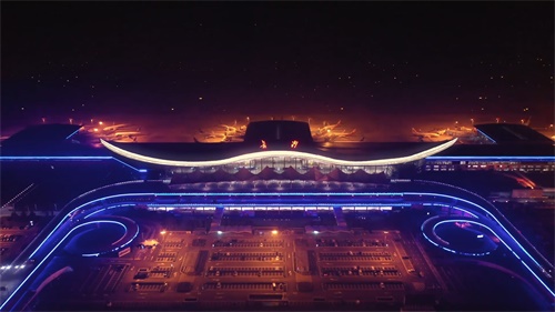 空中霓裳——长沙黄花国际机场夜景照明提升工程