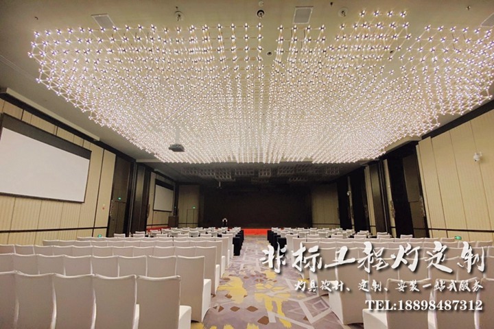 万豪酒店宴会厅工程灯 大型酒店宴会厅灯具 武汉酒店灯具定制设计