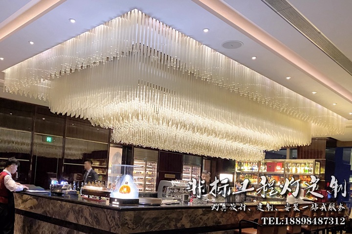 瑞吉酒店大型水晶灯 酒吧工程灯 餐厅工程灯 大型工程灯定制