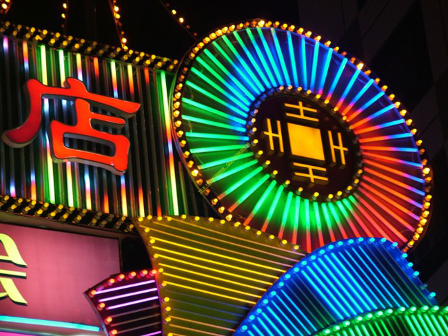 跨线防落网点光灯跑马灯带投光灯地埋灯