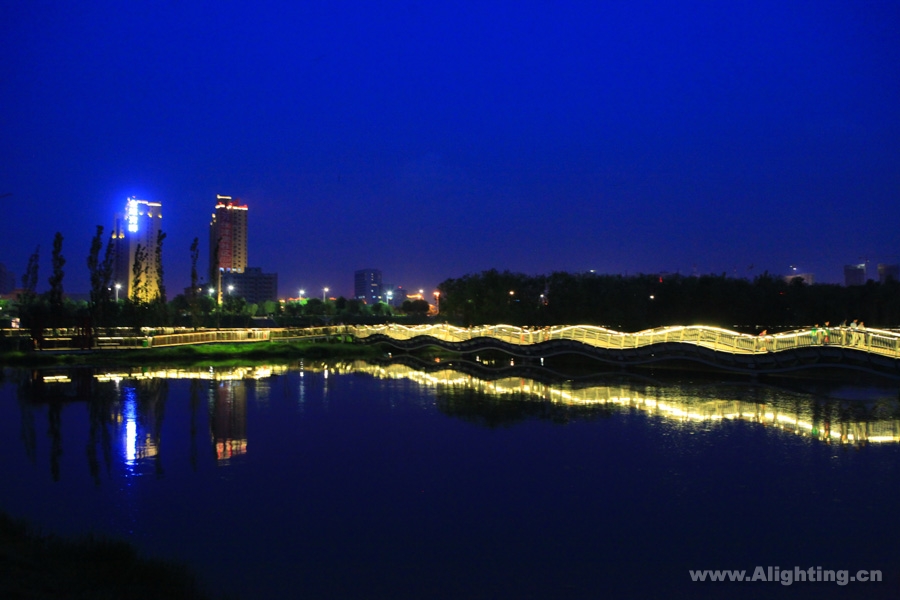 西安浐灞生态区浐河综合治理桃花潭景区景观照明工程——2016神灯奖