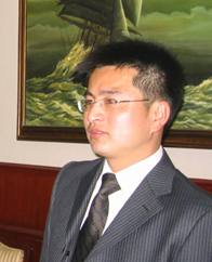 陈育明.png