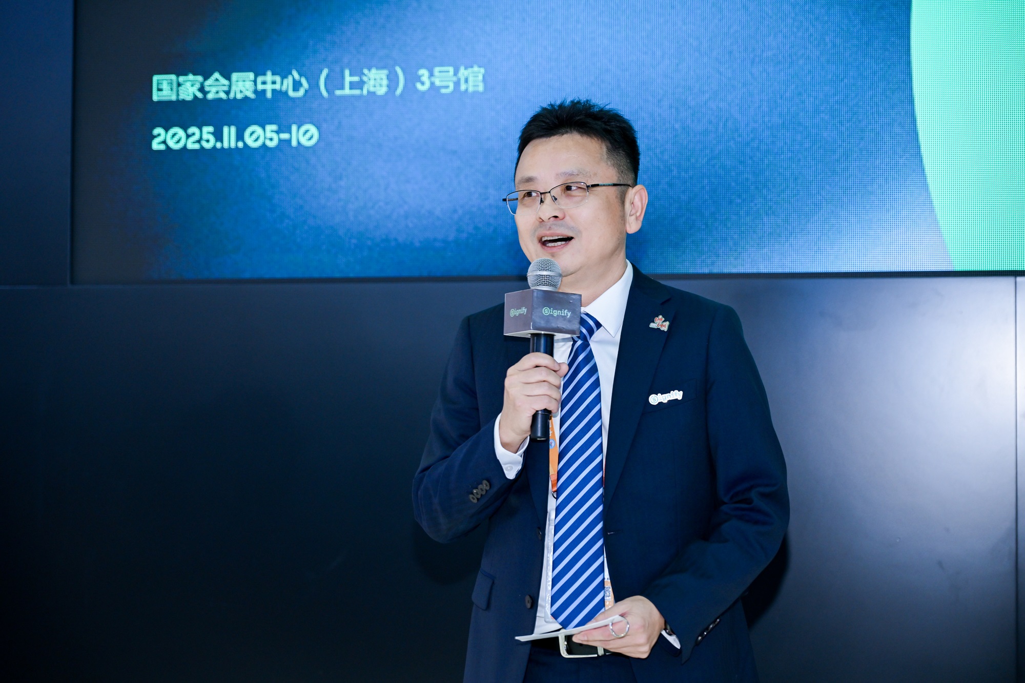 【新闻图片】昕诺飞大中华区首席执行官殷慷 02.jpg 【新闻图片】昕诺飞大中华区首席执行官殷慷 02.jpg